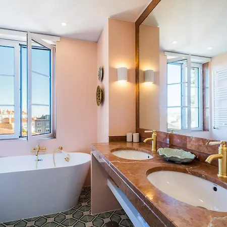 Saboia -spacious Gorgeous Estoril